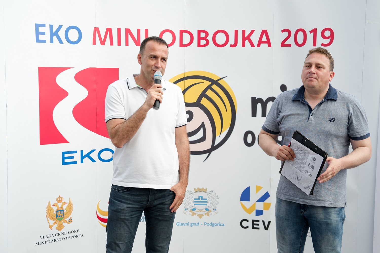 Predsjednik Odbojkaškog saveza Crne Gore Cvetko Pajković eko mini odbojka