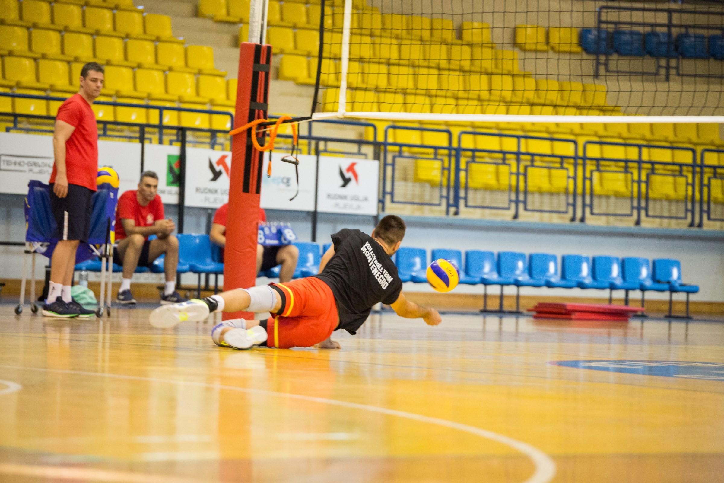 muska odbojkaska reprezentacija crna gora seniori trening 068