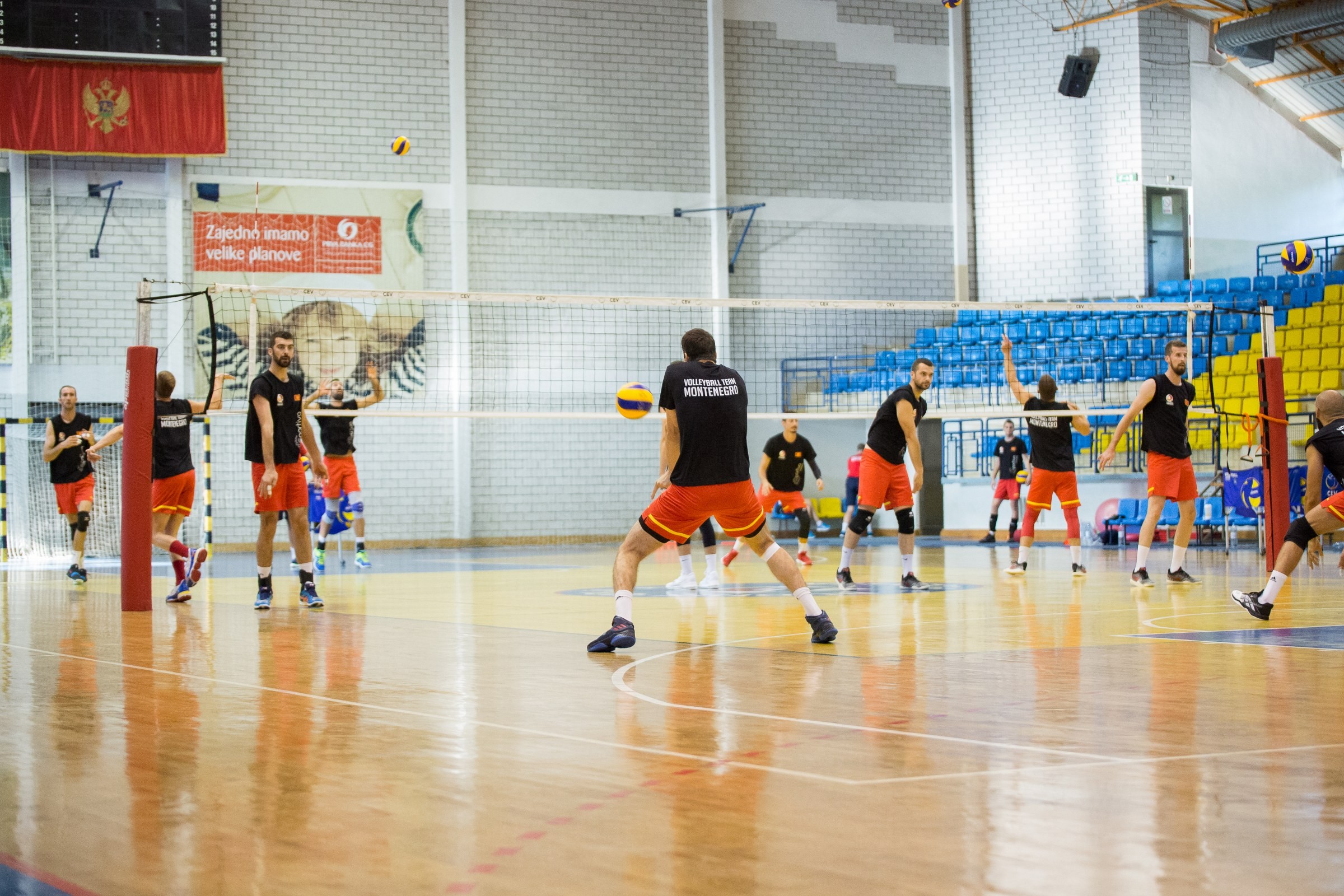 muska odbojkaska reprezentacija crna gora seniori trening 144